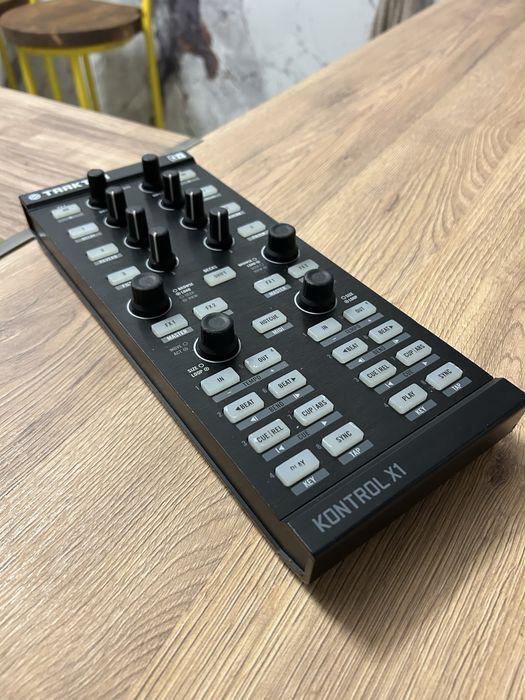 Traktor Control X1