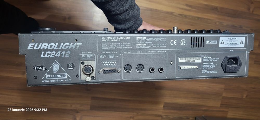 EUROLIGHT LC2412 control DMX 512 profesional