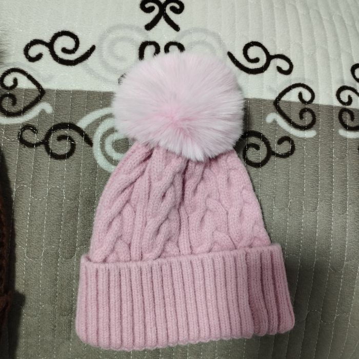 Зимние новые шапки