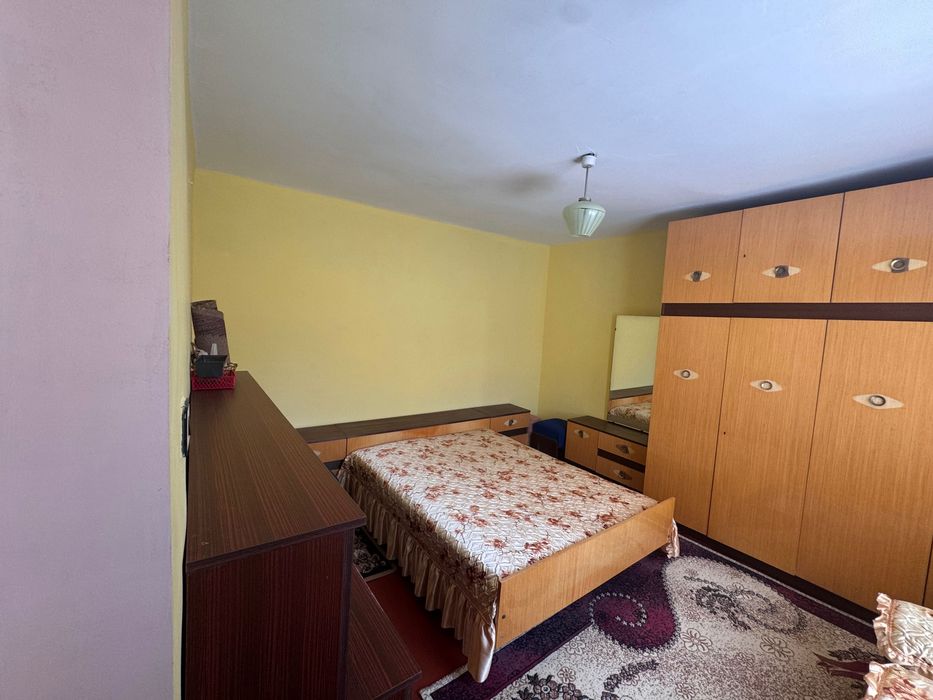 Продава се Къща в с. Бреница, Област Плевен - 500 кв.м за 100 €/кв.м - Снимка #21