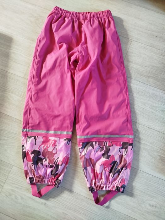 Продам костюм на девочку