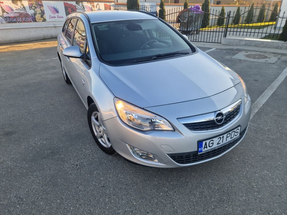 Opel Astra J 1.7 Diesel/125 cp/Euro 5/ 180 000 km reali