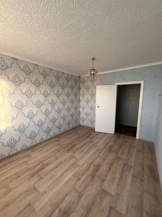 Продам 3 х комн кварт. 5-18, 5 этаж.