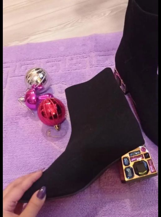 Ботильоны женские продам