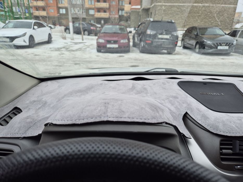 Накидка на панель шевроле кобальт