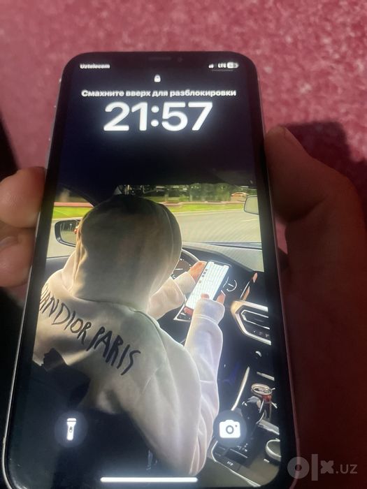 Iphone xr srochni sotiladi narxini kelishamiz