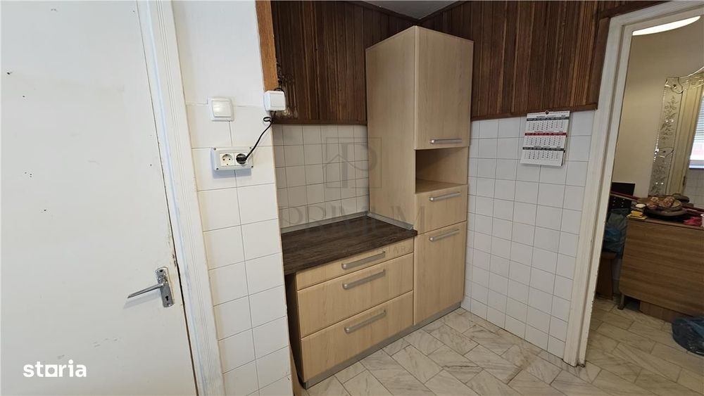 Girocului - 3 Cam - Etj.2 - Anvelopat - Parchet Lemn - Spatios ||