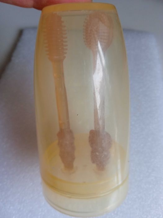 Бебешка силиконова четка за зъби 2 броя