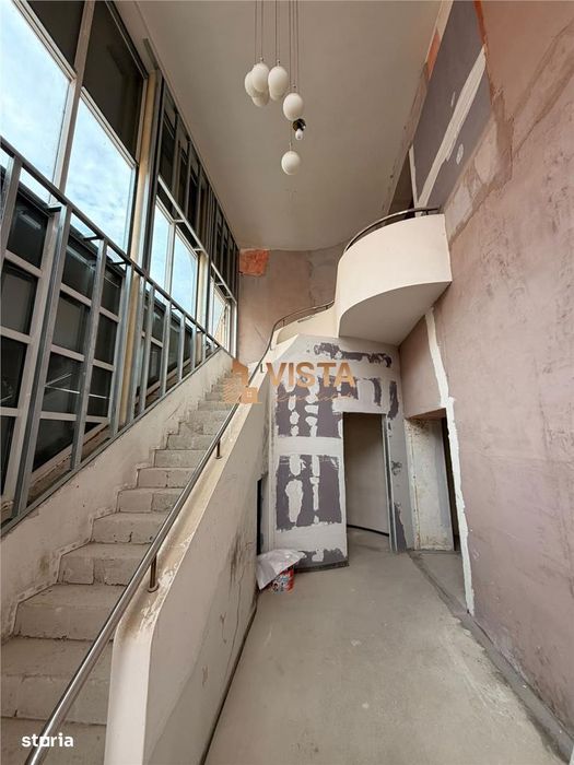 Boutique Hotel ultracentral, renovat interior, 6 apartamente pentru re