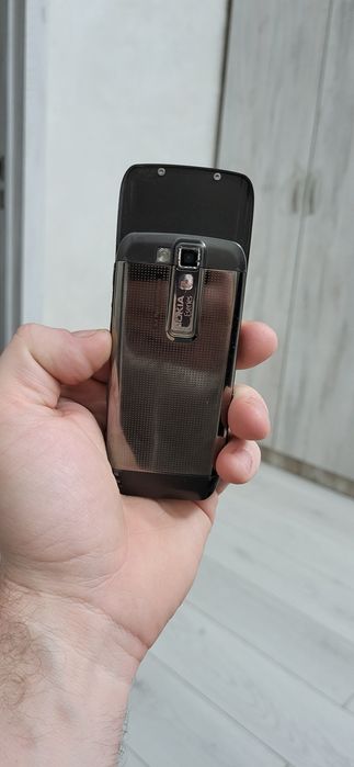 NOKIA-Нокия Е66 слайд