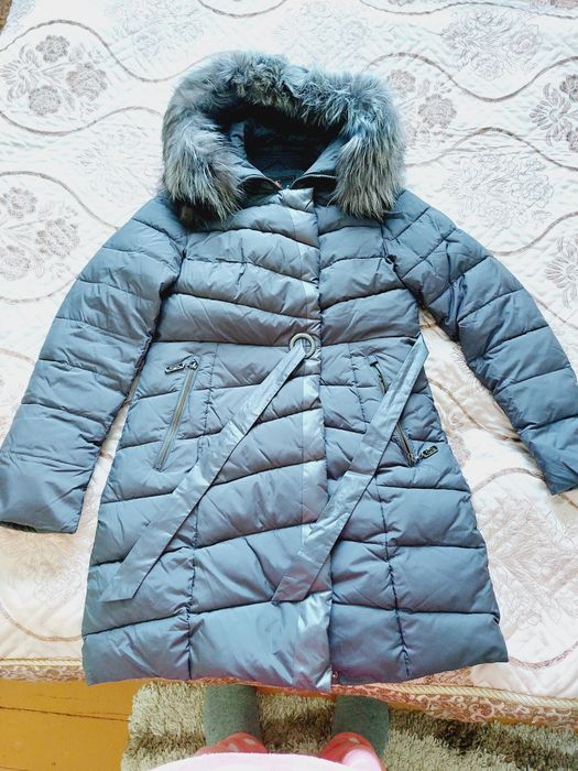 Продам куртку зимнюю