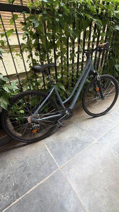 Bicicleta polivalentă RIVERSIDE 500 Albastru-Gri