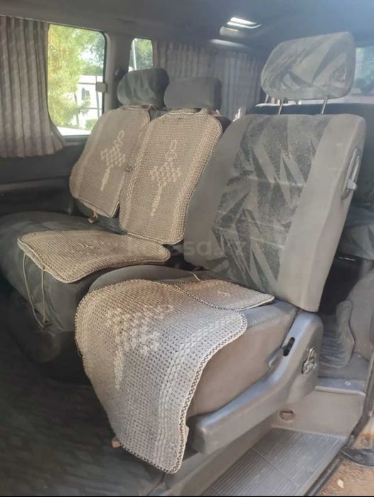 Минивен toyota HIACE