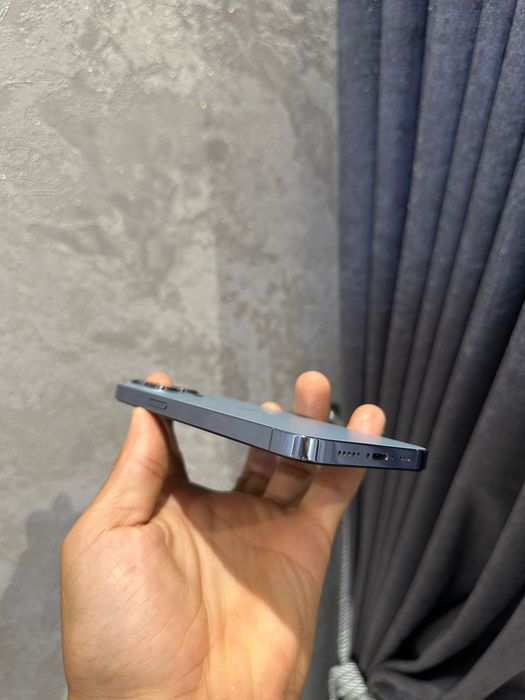 Iphone 13 pro             .