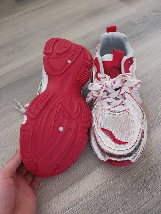 Кросовки Balenciaga 3XL крассные новые