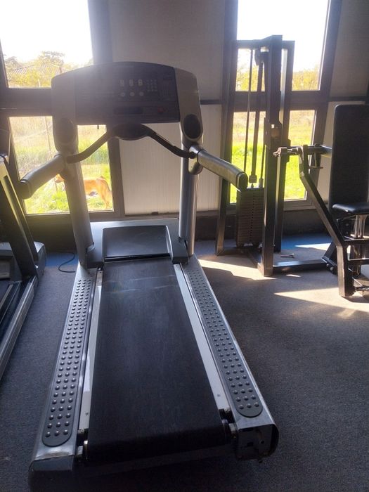 Banda de alergat LifeFitness