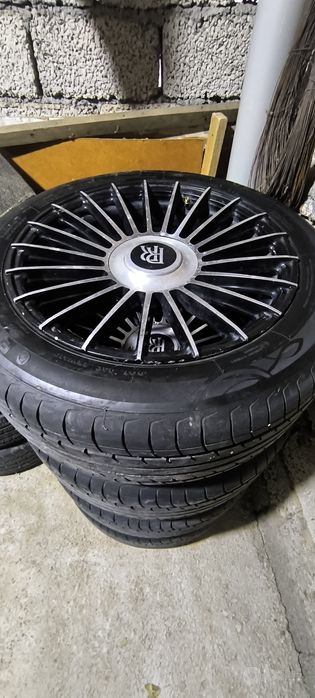 Rolls-Royce diska r17 sotiladi