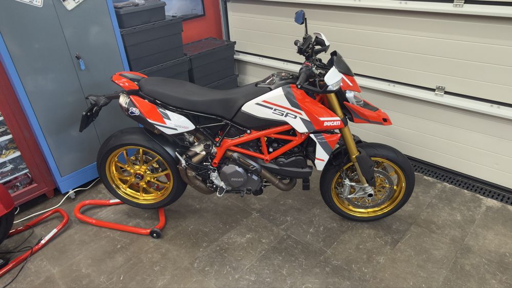 ducati hypermotard 950 sp /2022