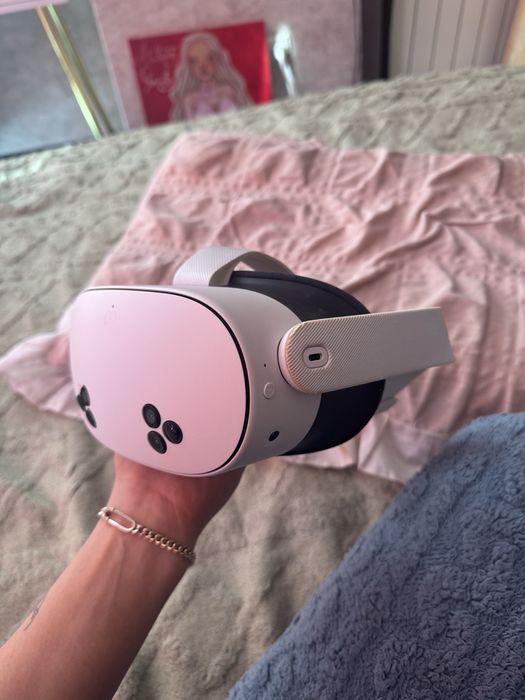 Очки виртуальной реальности Meta Quest 3S 128 Gb
