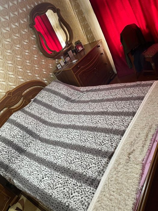 Продам спальный гарнитур Беларусь