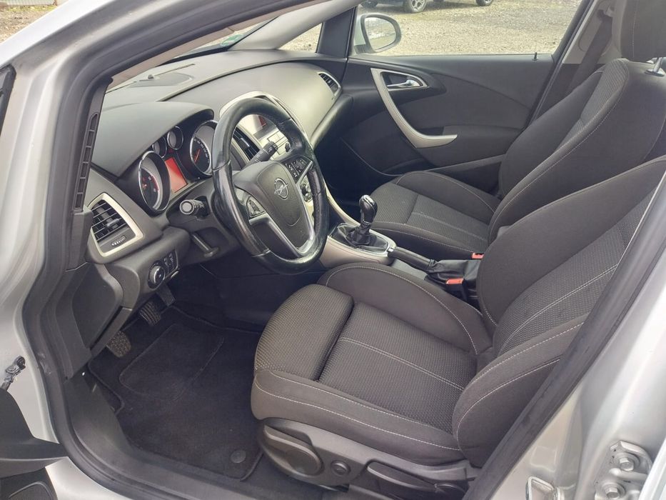 Opel astra j 1.7 Cdti