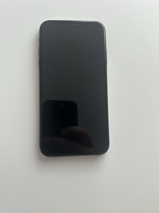 Iphone 11 -64 gb