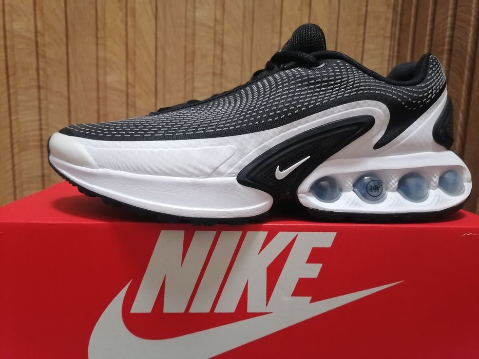 Мъжки маратонки Nike Air Max Dn