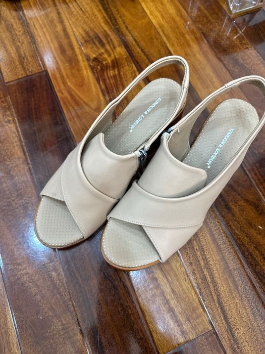 Arginal turkiya  ayollar  basanojkasi  xaqiqiy teridan yengil oyoq kiy