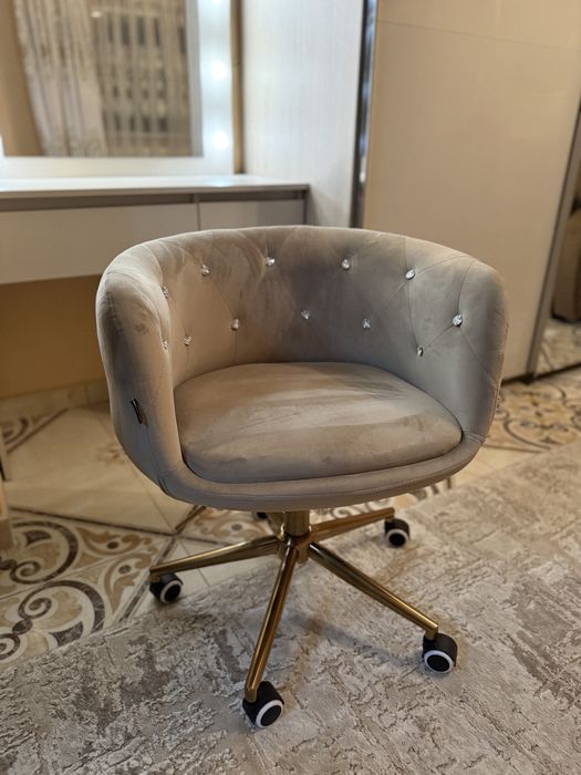 Scaun glamour de machiaj