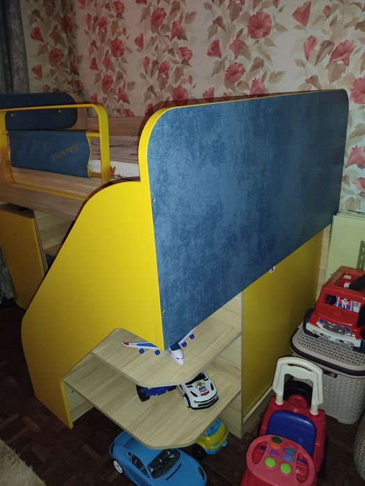 Продам детскую кровать