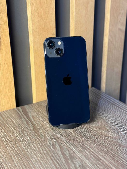 Телефон iPhone 13 128Gb / Айфон 13 128Гб