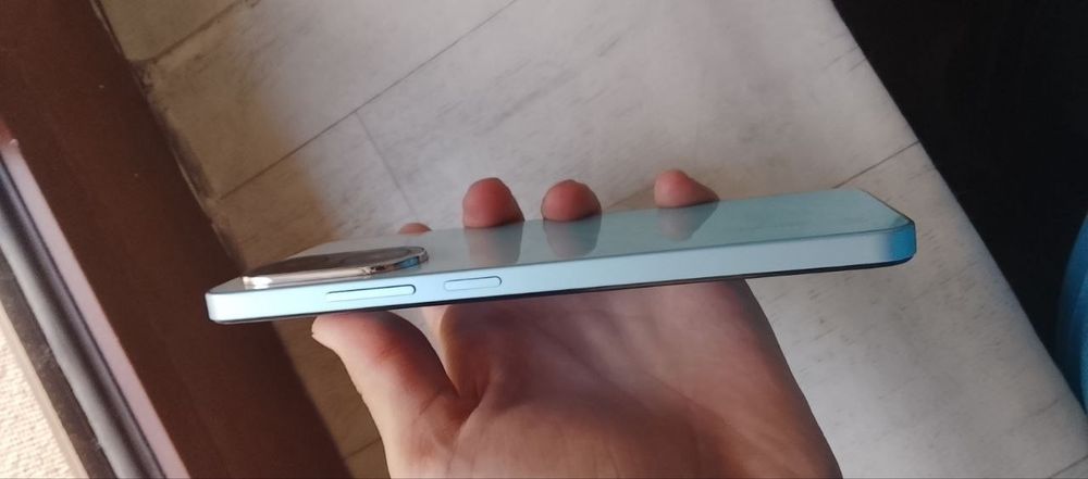 Redmi a 5 holati zur sovgʻalari bor