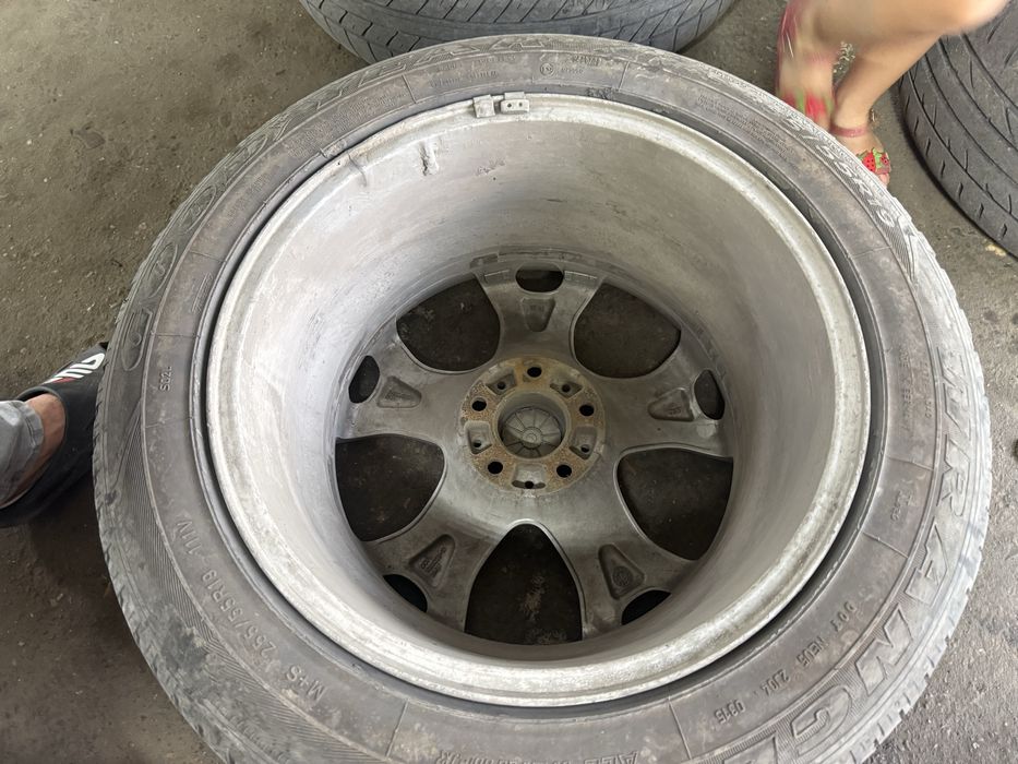 Продам диски бмв x5 R19