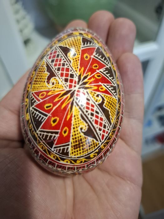 Oua pictate de Paste hutule si bucovina