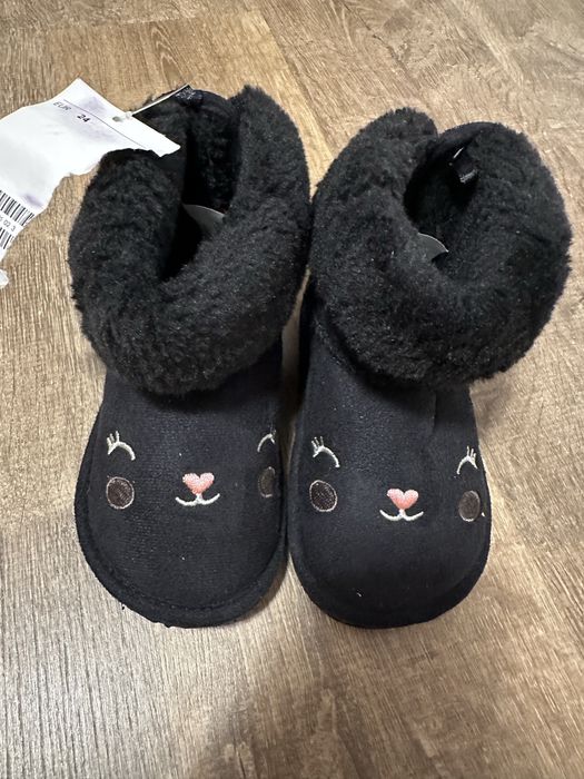 Ghete tip ugg pentru copii