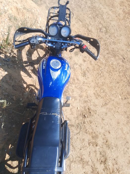 Продам мотоцикл яги 200кб