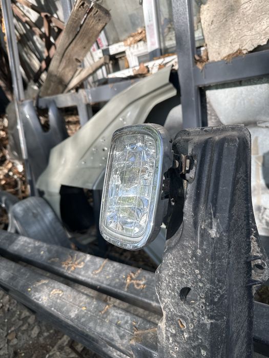 Продается на субару форестер до 2000 г подходит