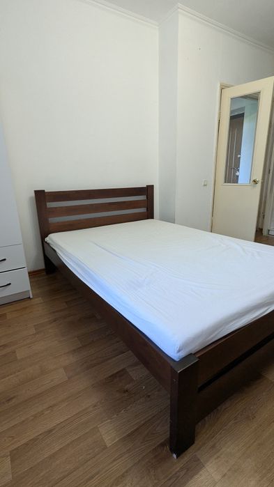 Кровать 1.5 спальная
