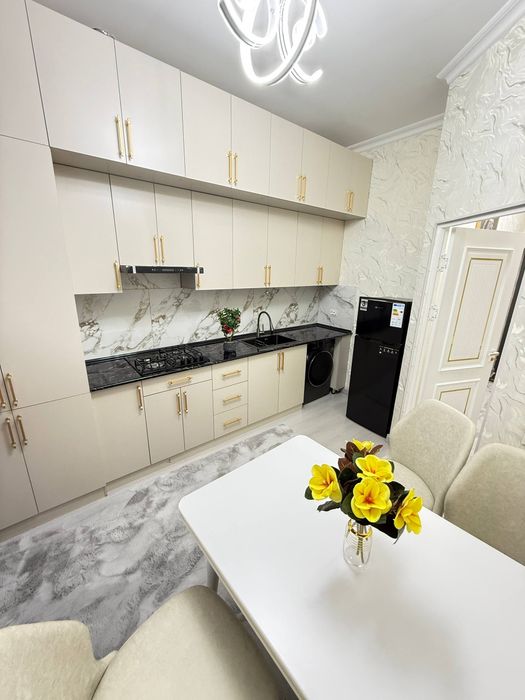 Leteraturni yonida 1-xona