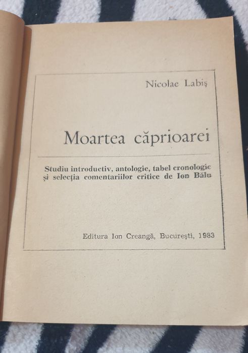 Carte "Moartea căprioarei"