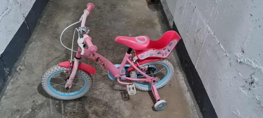 Bicicleta copii cu roți ajutătoare,  scăunel păpușică în spate,  claxon , roți 14" inch, prima utilizare  ,400 Lei