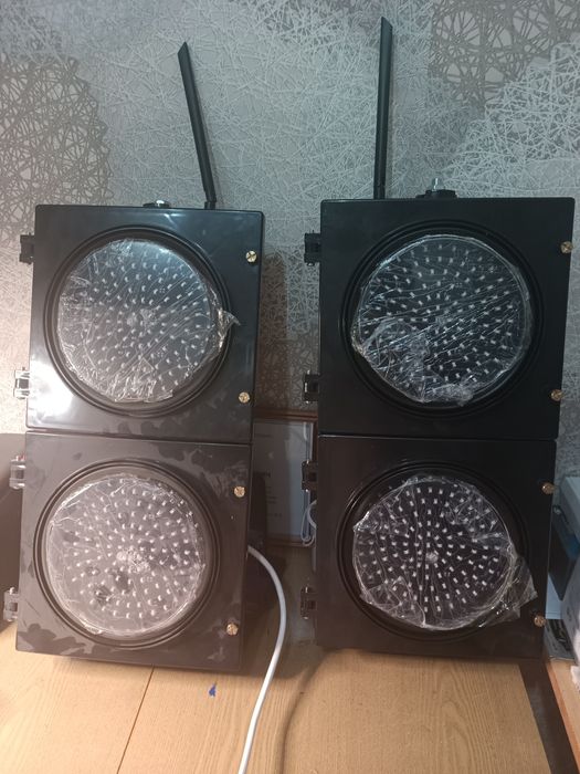 Дорожный светофор