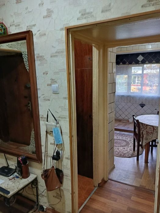 Ул. Бобура 4х ком,квартира.