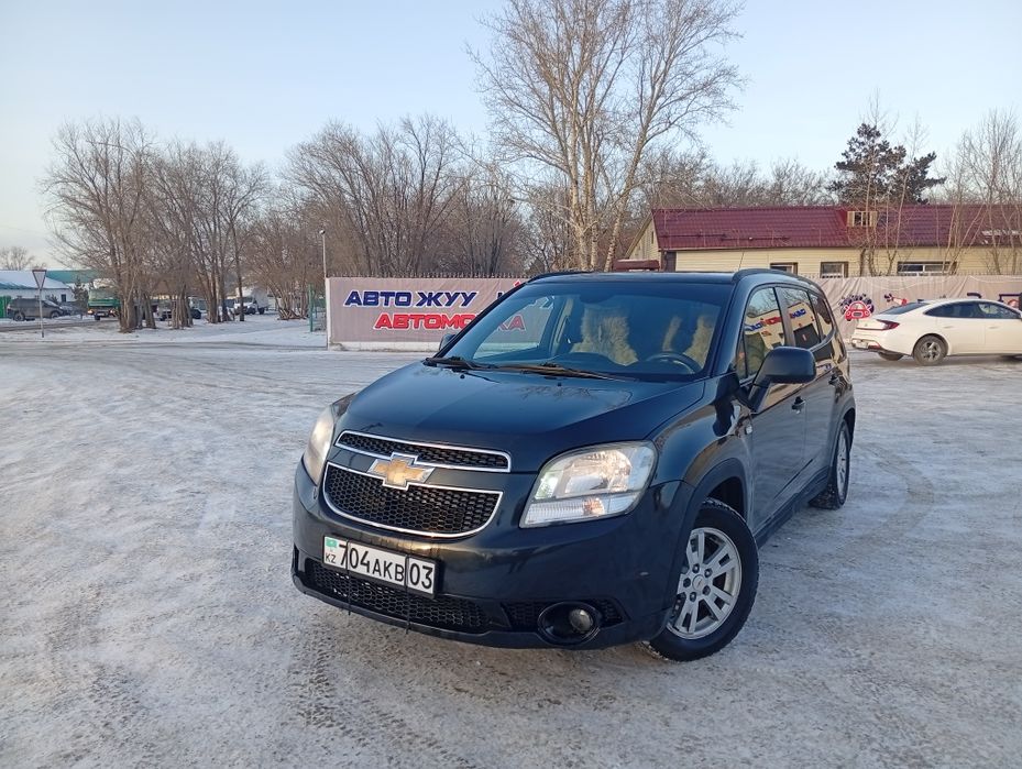 Продам Шевроле Орландо минивэн в хорошем состоянии