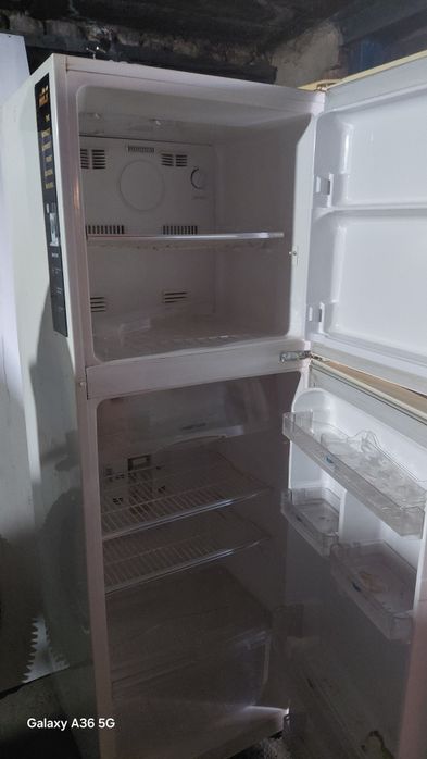 Продам холодильник самсунг
