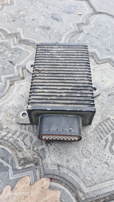 Крыло капот митсубиси шариот