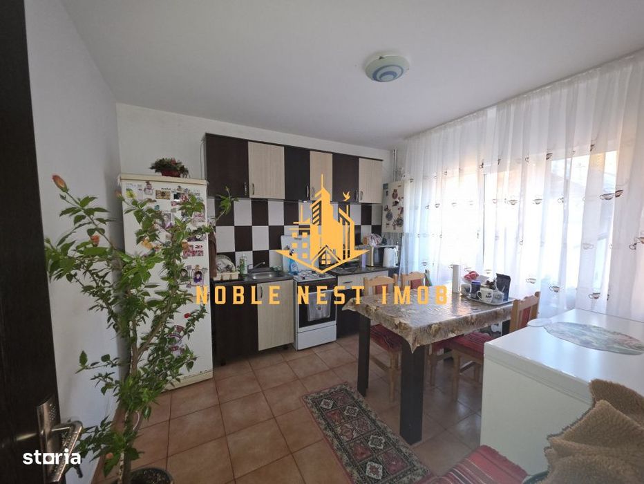 CASĂ P+E+M, 2340 mp teren - VALEA MĂRULUI