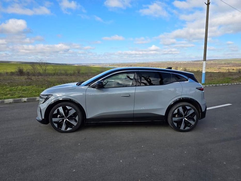 Vând Renault Megane E-Tech ev60
