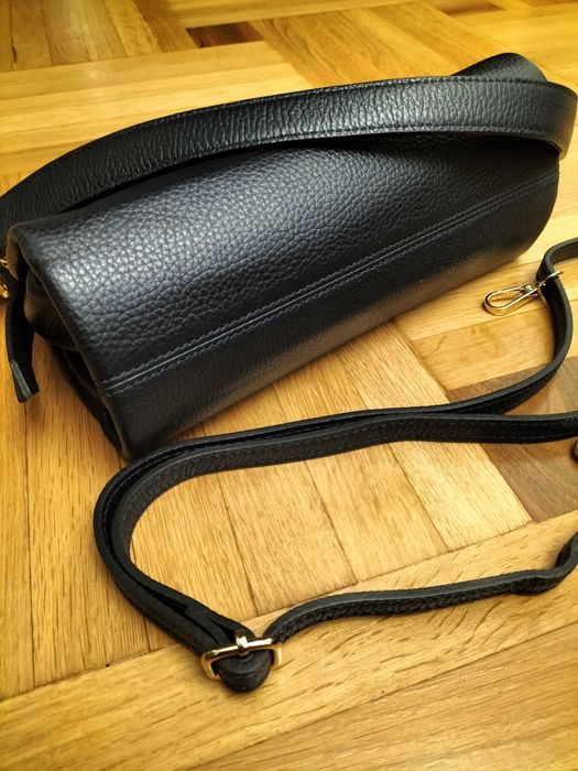 Poșetă din piele naturală