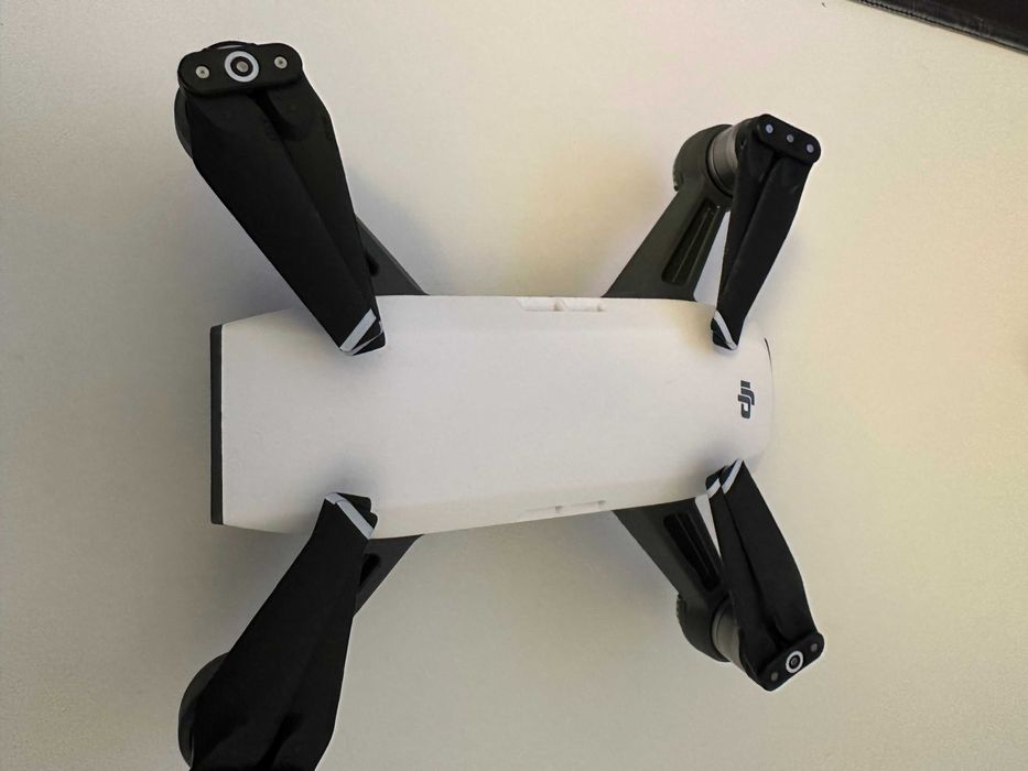 DJI Spark Mini + 2 Baterii + Controller